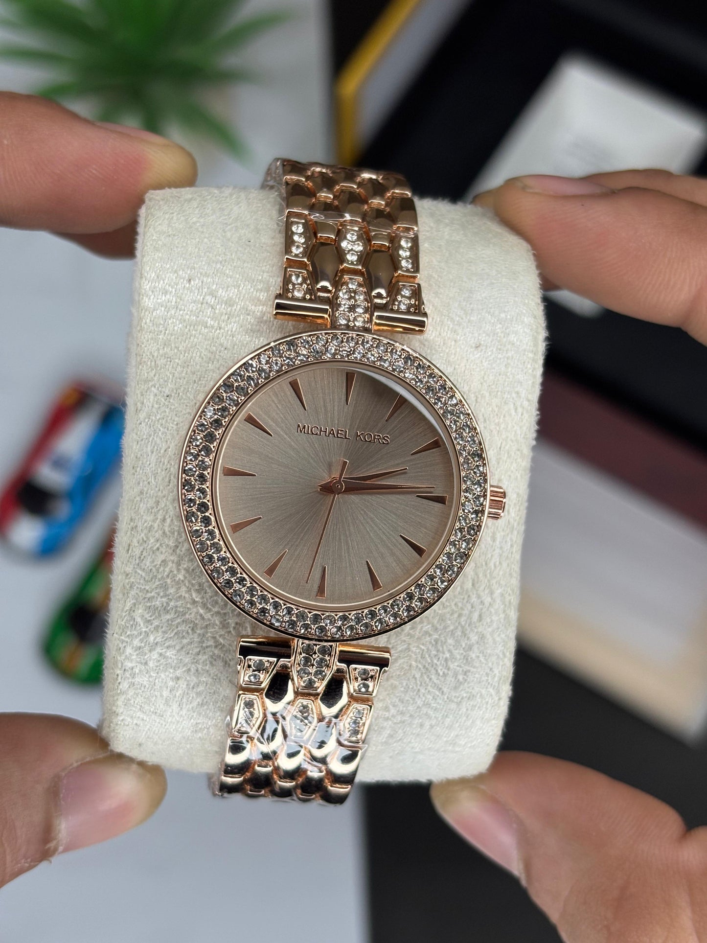 MICHEAL KORS ROSEGOLD
