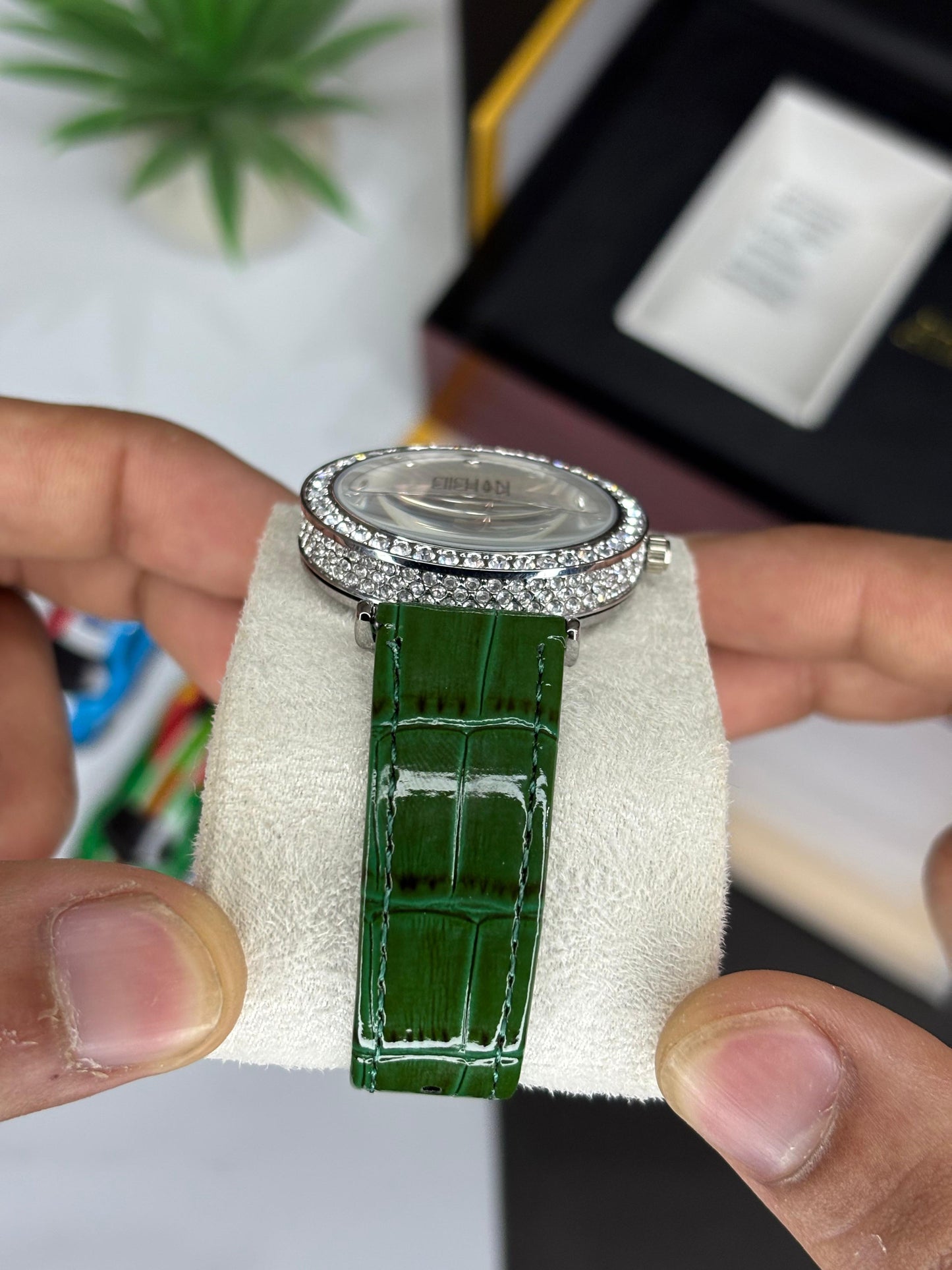 SISHAN DAIMOND GREEN