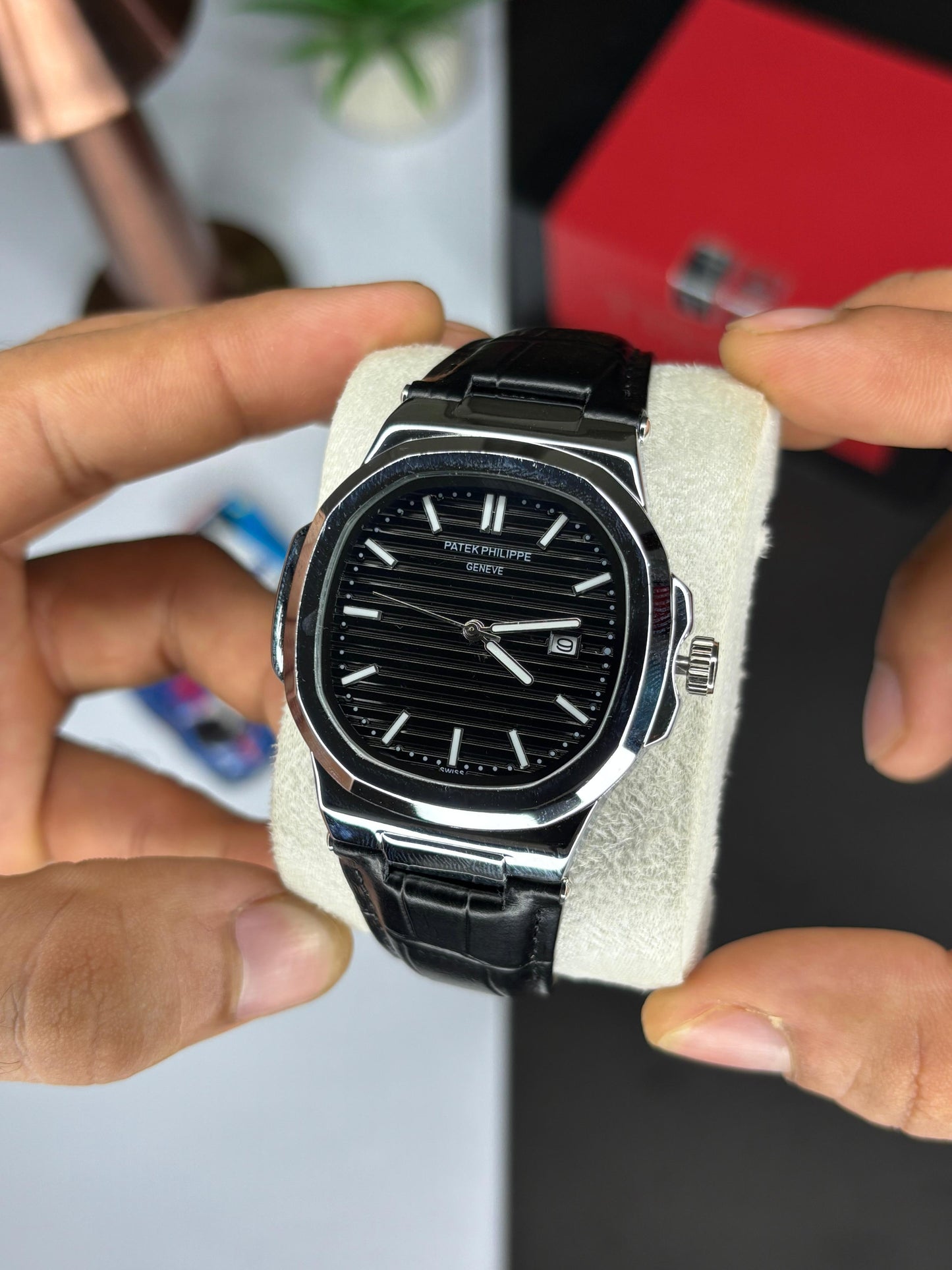 PP NAUTILUS BLACK